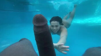 Amateur nubile gets wrecked by giant dark-hued guy meat in the ocean