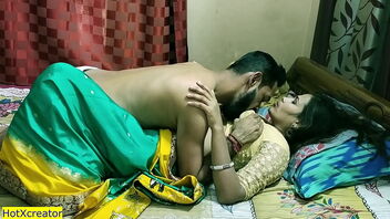 Gorgeous Bengali palace wife having super-hot fuck-a-thon with estate agent in this video.